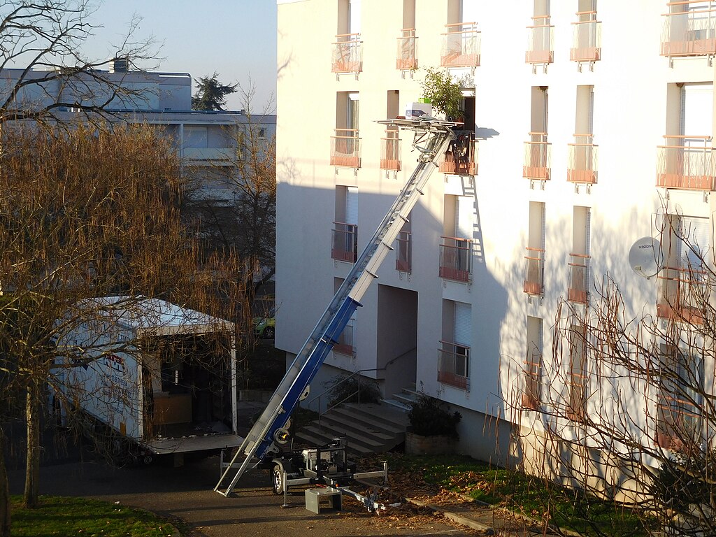 un demenagement avec un monte meubles